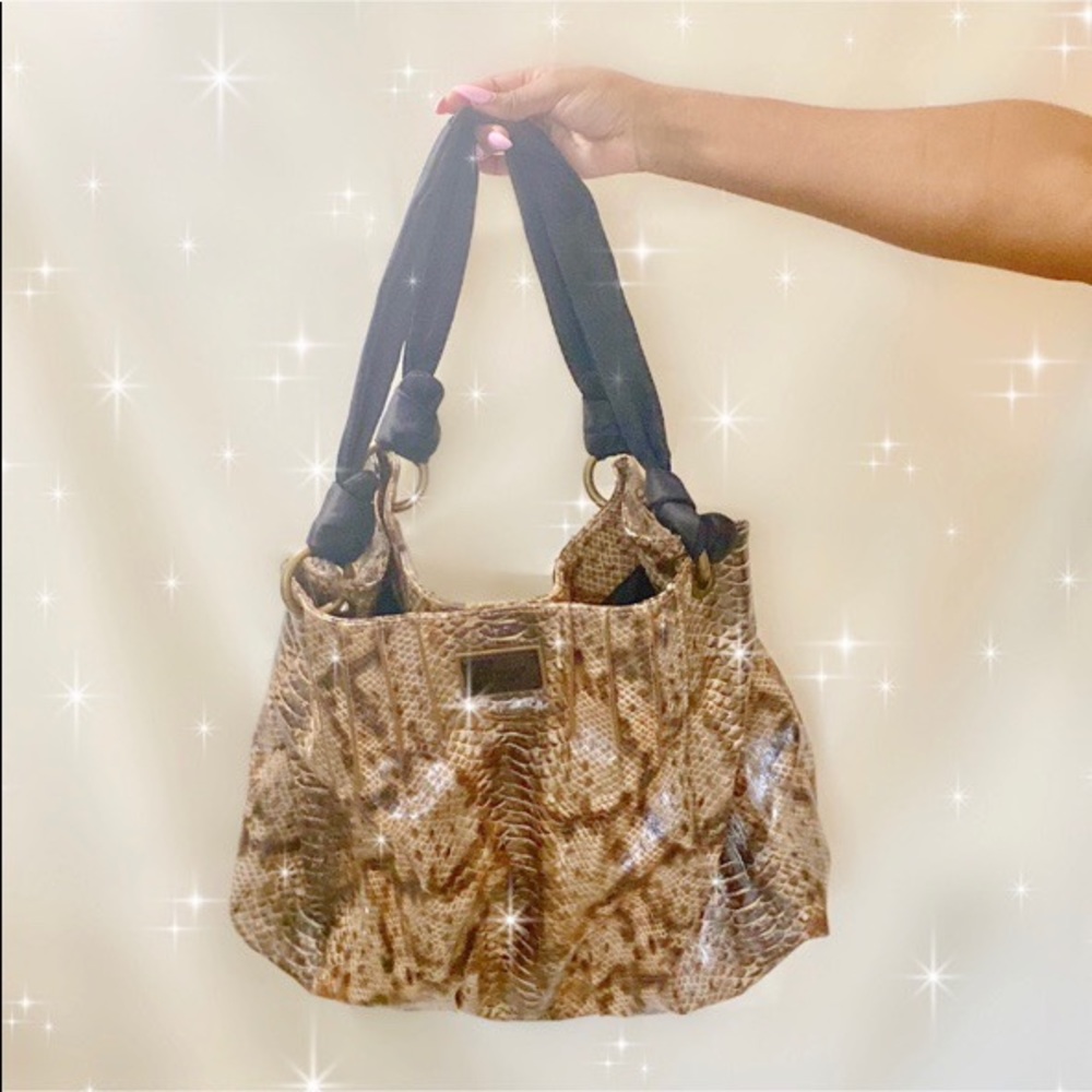 Simply Vera Wang Bag✔️
